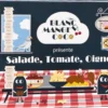 Blanc manger coco: salade, tomate, oignons