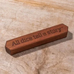 Boite à dés en bois Sapelli