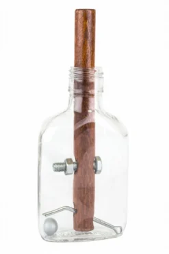 Casse-Tête Churchill : Cigare en Bouteille