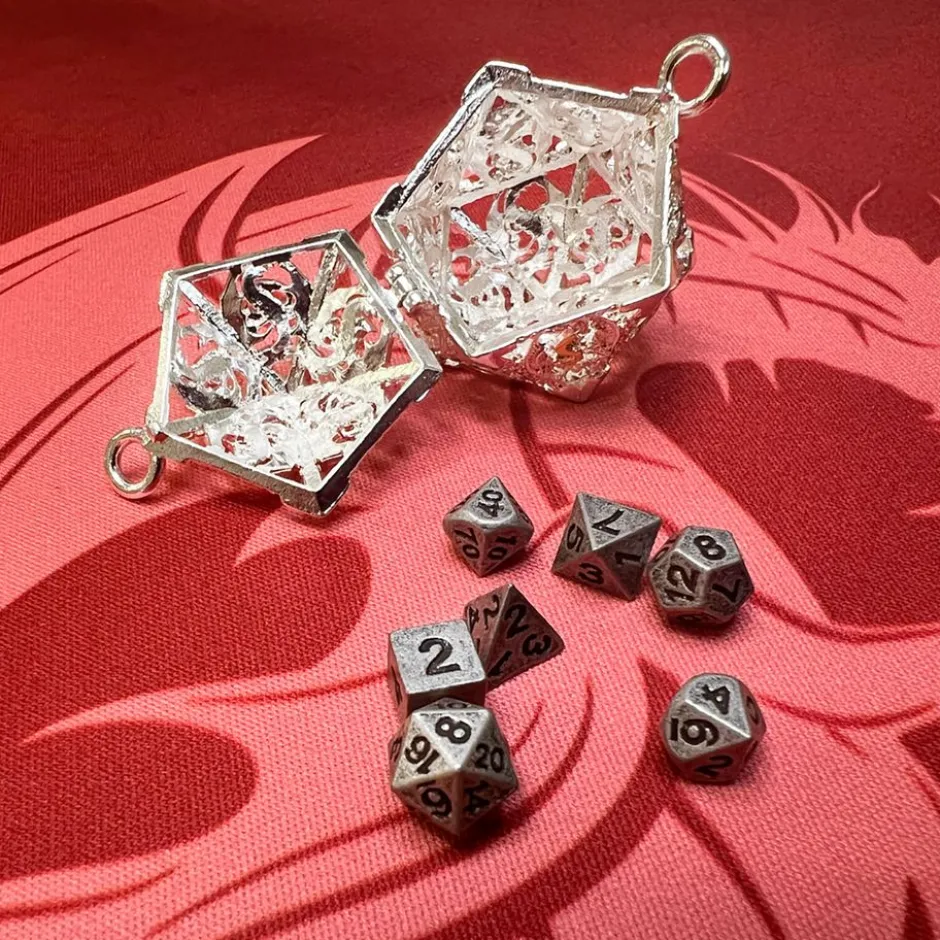 Porte-Clé D20 Argenté- Écrin Contenant 7 mini dés métal