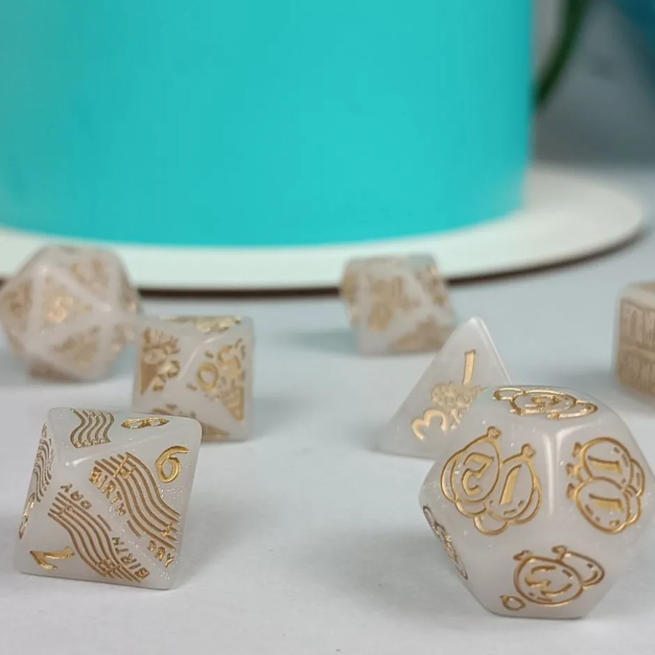 Q Workshop 20th Anniversary: Happy Birthday Dice Set