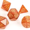Set de dés Constellation oranges avec chiffres dorés